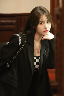 美女全棵身体